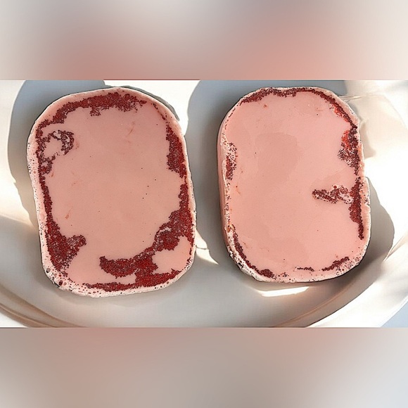 Vanilla soap angel handmade 3x2in 3oz donkey milk, shea butter,coconut oil - Picture 4 of 4